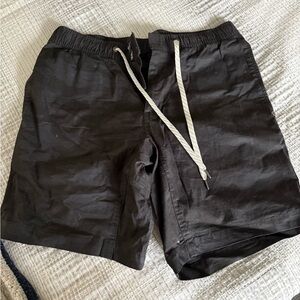 Vuori black camo Drawstring Shorts M